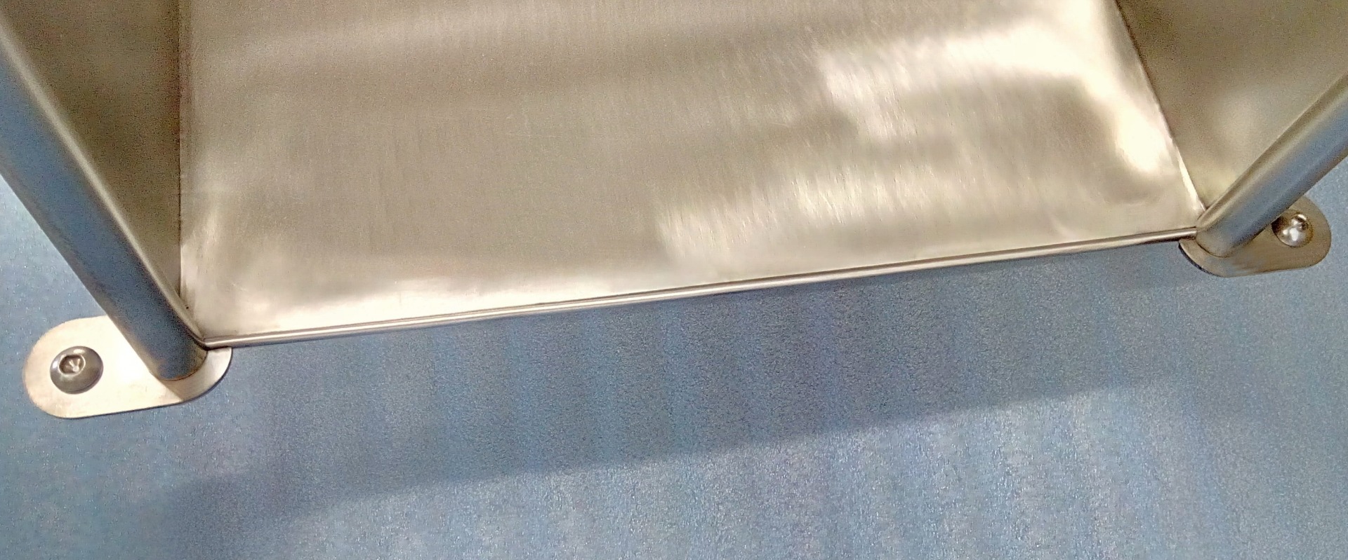 Slides for playgrounds and slopes